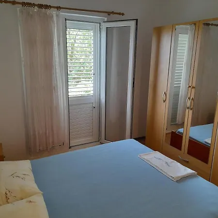Apartment Marijana - One Bedroom With Balcony *