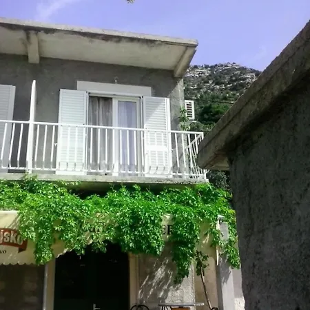 Lägenhet Marijana - One Bedroom With Balcony