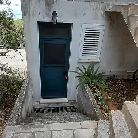 Marijana - One Bedroom With Balcony Apartament *