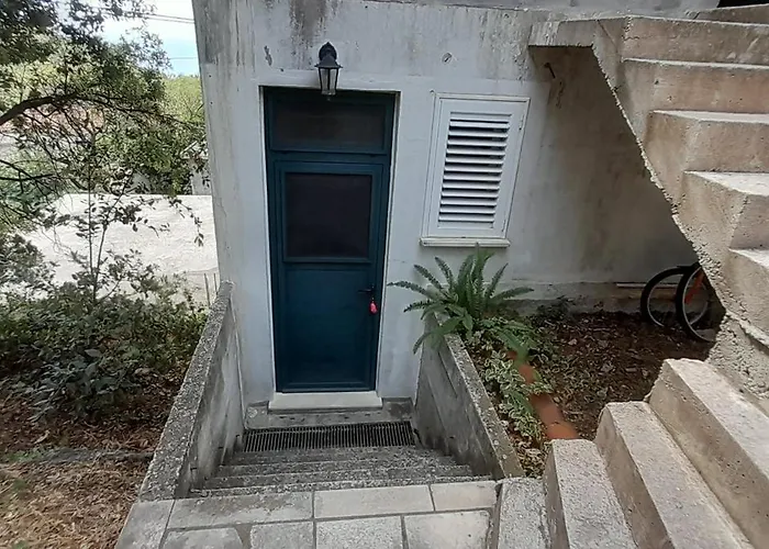 Marijana - One Bedroom With Balcony Apartament *